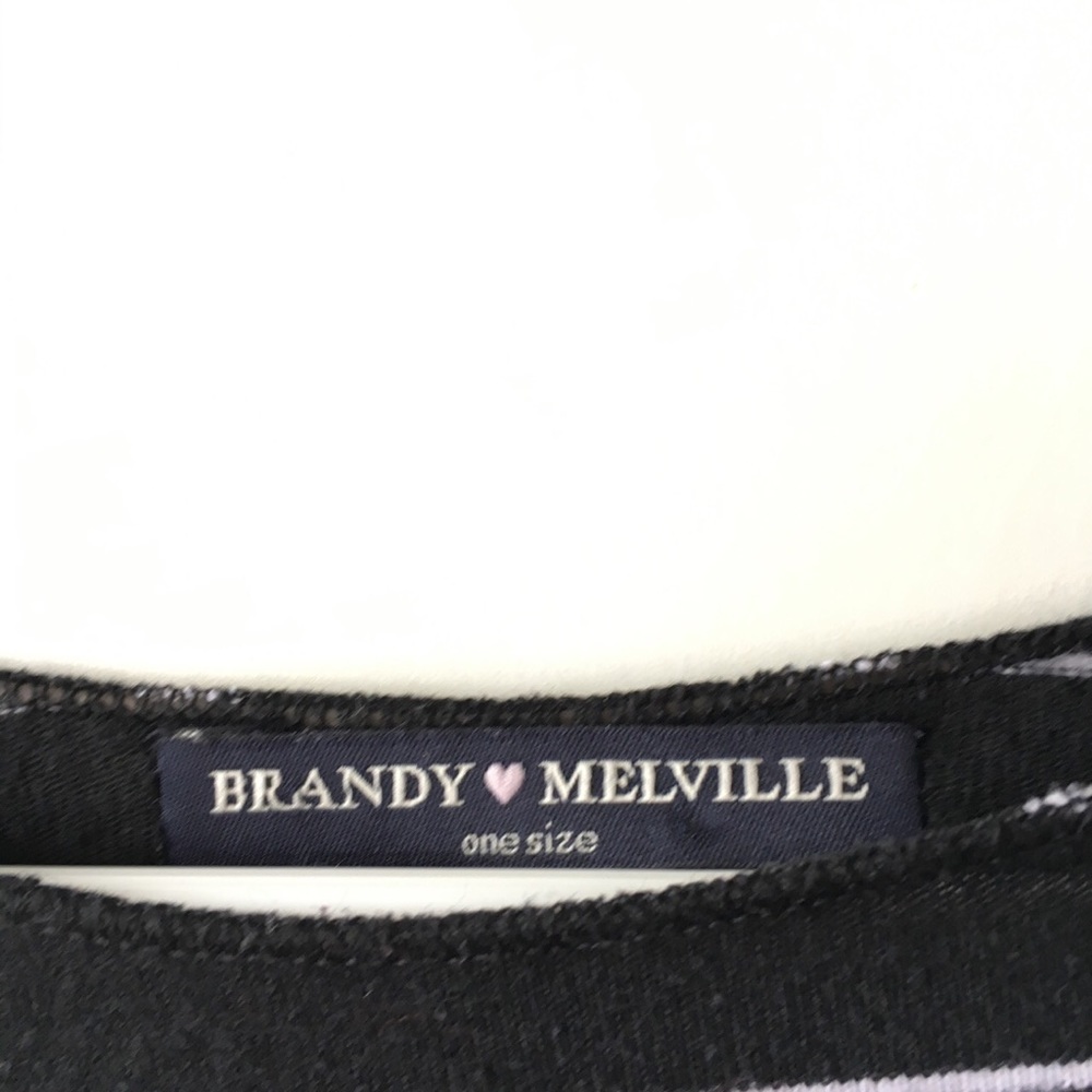 ✨BRANDY MELVILLE STRIPED OFF THE SHOULDER TOP✨ - Picture 2 of 4